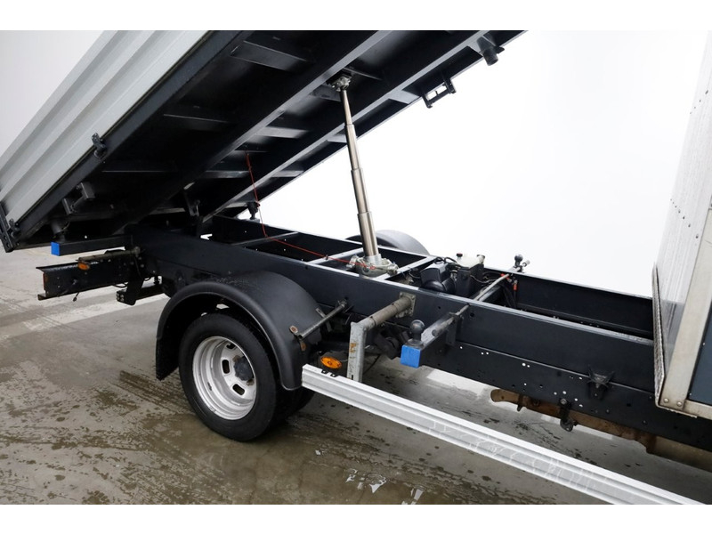 51472804-iveco-daily-19