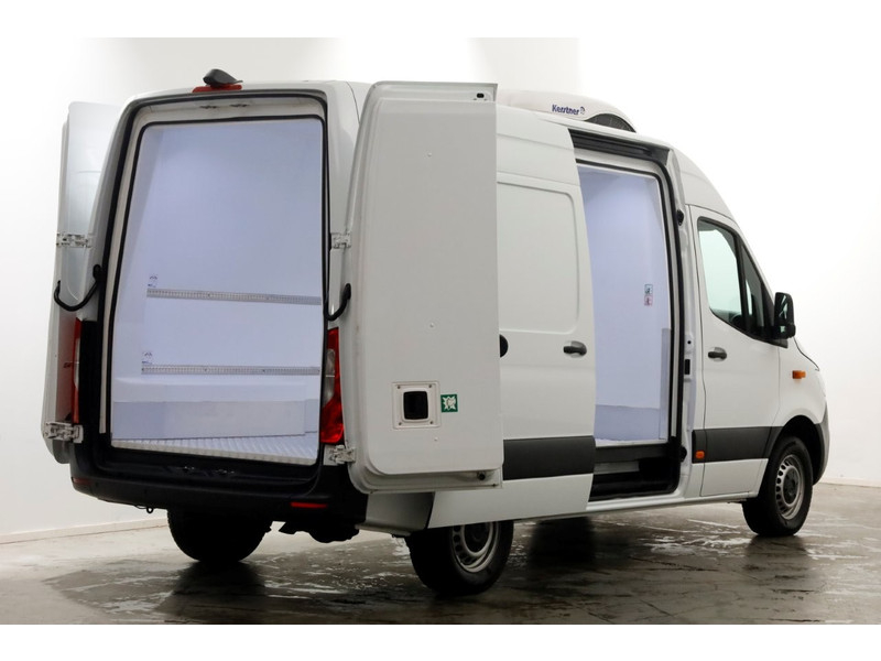 51473450-mercedes-benz-sprinter-12