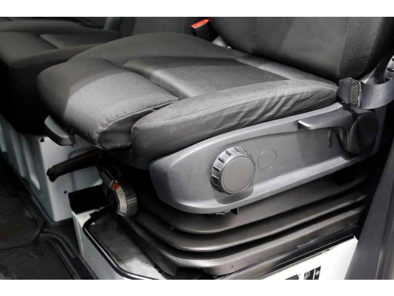 51473450-mercedes-benz-sprinter-23