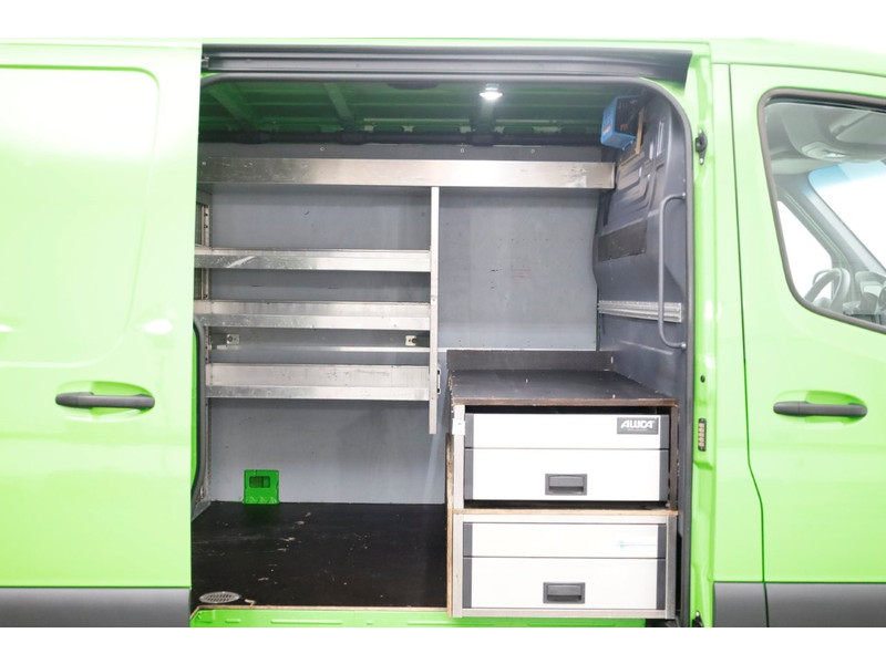 51645271-mercedes-benz-sprinter-8