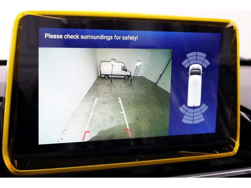 51736395-maxus-edeliver-9-16