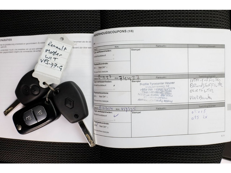 51736465-renault-master-6