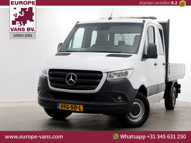 51736611-mercedes-benz-sprinter-1