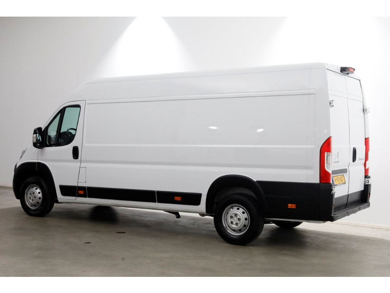 51757981-citroen-jumper-10