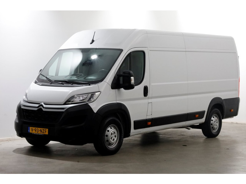 51757981-citroen-jumper-8