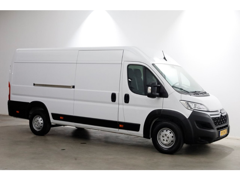 51757981-citroen-jumper-9