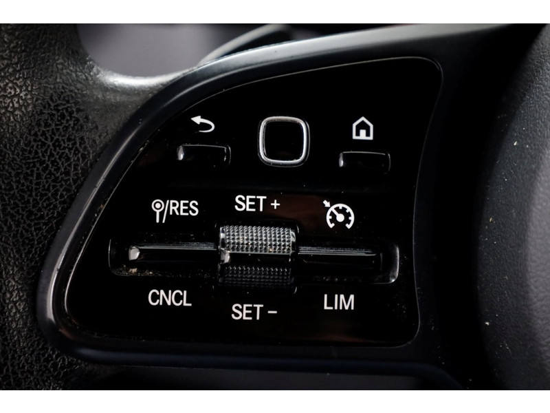 51801919-mercedes-benz-sprinter-15