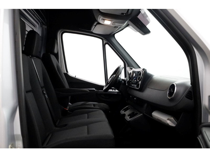 51801919-mercedes-benz-sprinter-3