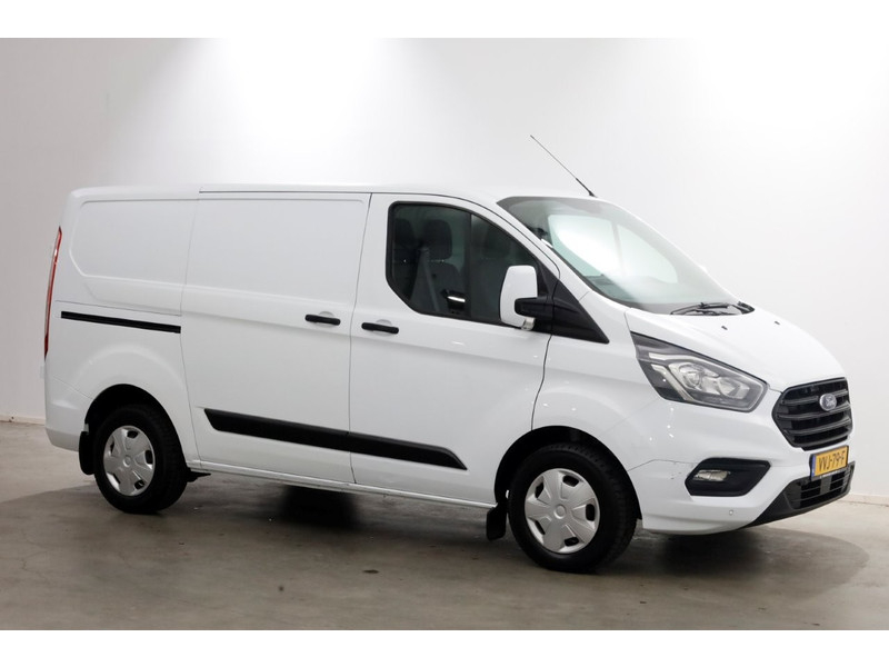 51802390-ford-transit-custom-11
