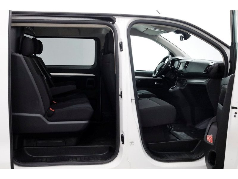 51852653-opel-vivaro-3