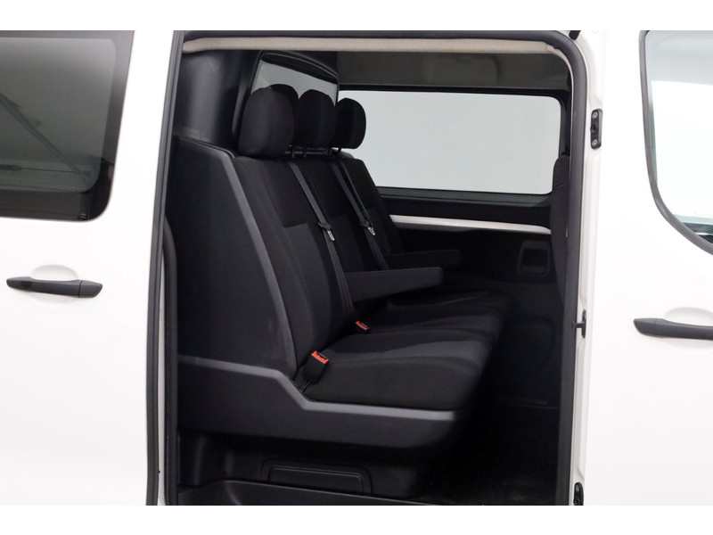 51852653-opel-vivaro-7