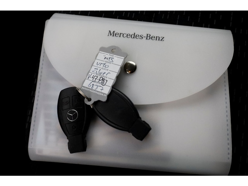 51853368-mercedes-benz-vito-8