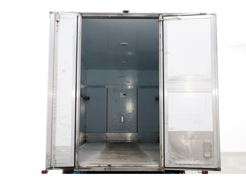 51863743-volkswagen-crafter-5