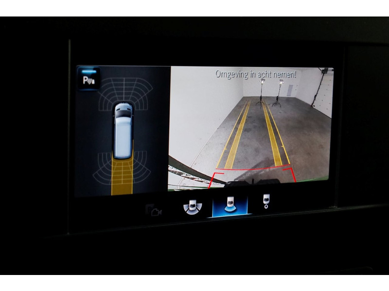 51907462-mercedes-benz-sprinter-15