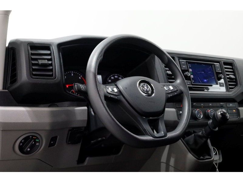 51919152-volkswagen-crafter-12