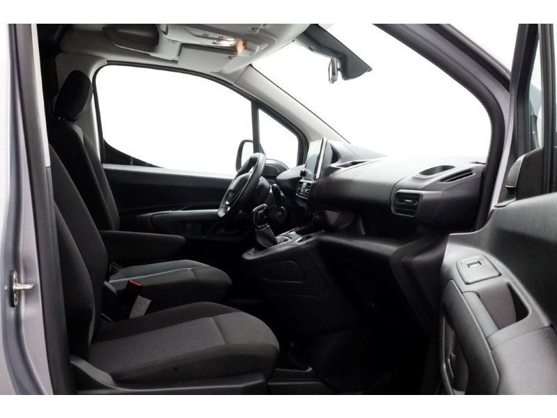 51944972-peugeot-partner-3