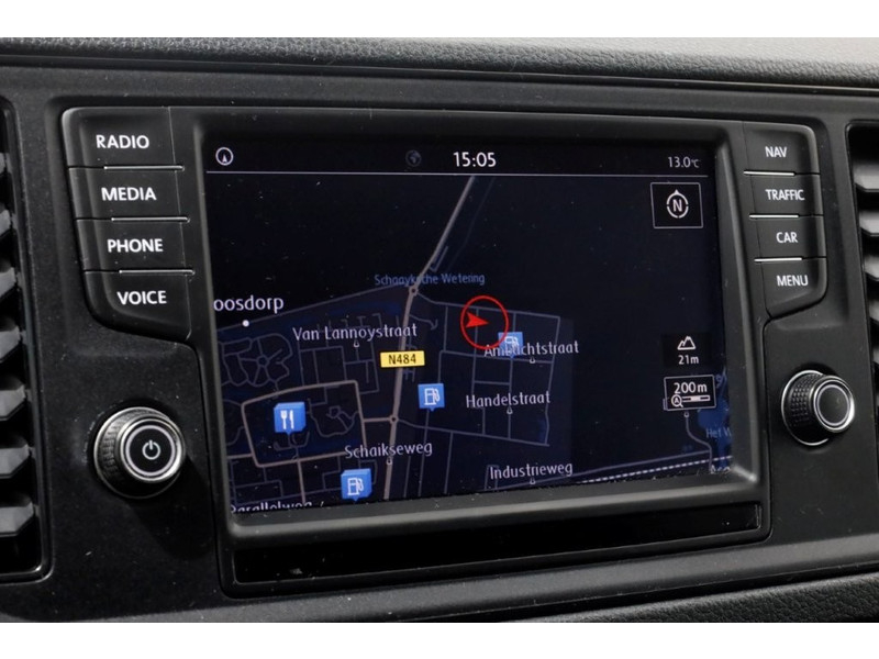 51945187-volkswagen-crafter-15