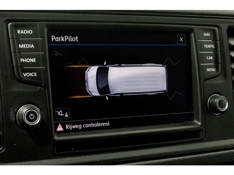 51945187-volkswagen-crafter-18