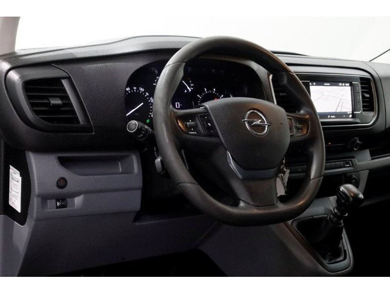 51958485-opel-vivaro-13