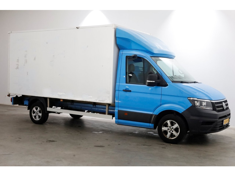 51976517-volkswagen-crafter-10