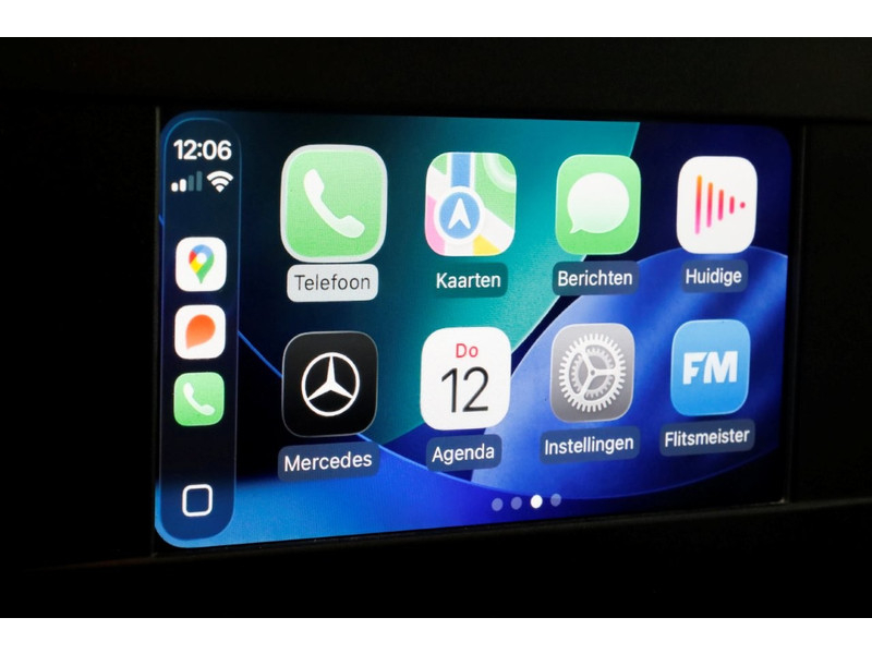 52017198-mercedes-benz-sprinter-20