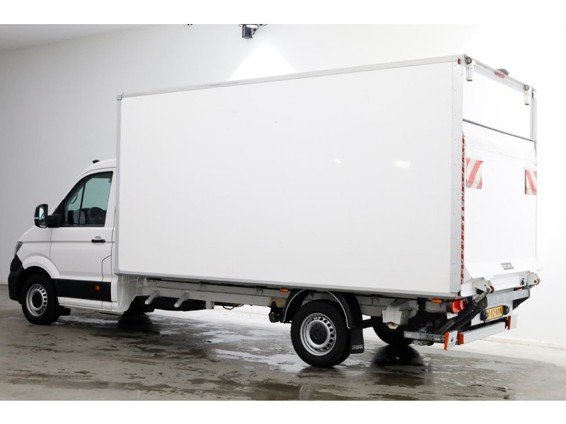 52047724-volkswagen-crafter-10