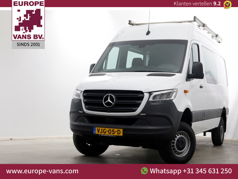 52095868-mercedes-benz-sprinter-1
