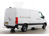 41171826-mercedes-benz-sprinter-2