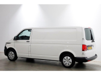 41369751-volkswagen-transporter-9