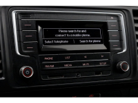 42378079-volkswagen-transporter-15