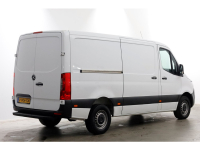 43166493-mercedes-benz-sprinter-2