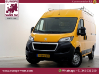 43246236-peugeot-boxer-1