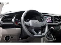 43941061-volkswagen-transporter-12