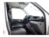 43941061-volkswagen-transporter-3