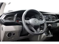 44193646-volkswagen-transporter-12