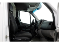 44220606-mercedes-benz-sprinter-5