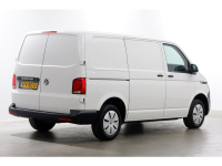 44746817-volkswagen-transporter-2