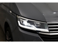 45740420-volkswagen-transporter-13
