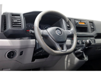 46950732-volkswagen-crafter-12