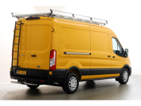 46957802-ford-transit-2