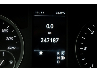 47331498-mercedes-benz-vito-17
