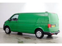 47491912-volkswagen-transporter-9