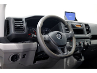 47493013-volkswagen-crafter-12