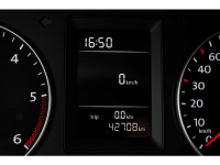 47570902-volkswagen-caddy-16