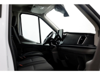 48062839-ford-transit-3