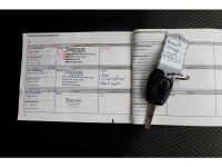 48133670-renault-kangoo-8