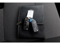 48464019-volkswagen-transporter-6