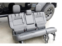 49019653-jeep-wrangler-31