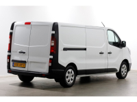 49048433-renault-trafic-2