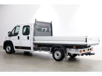 49058645-peugeot-boxer-11